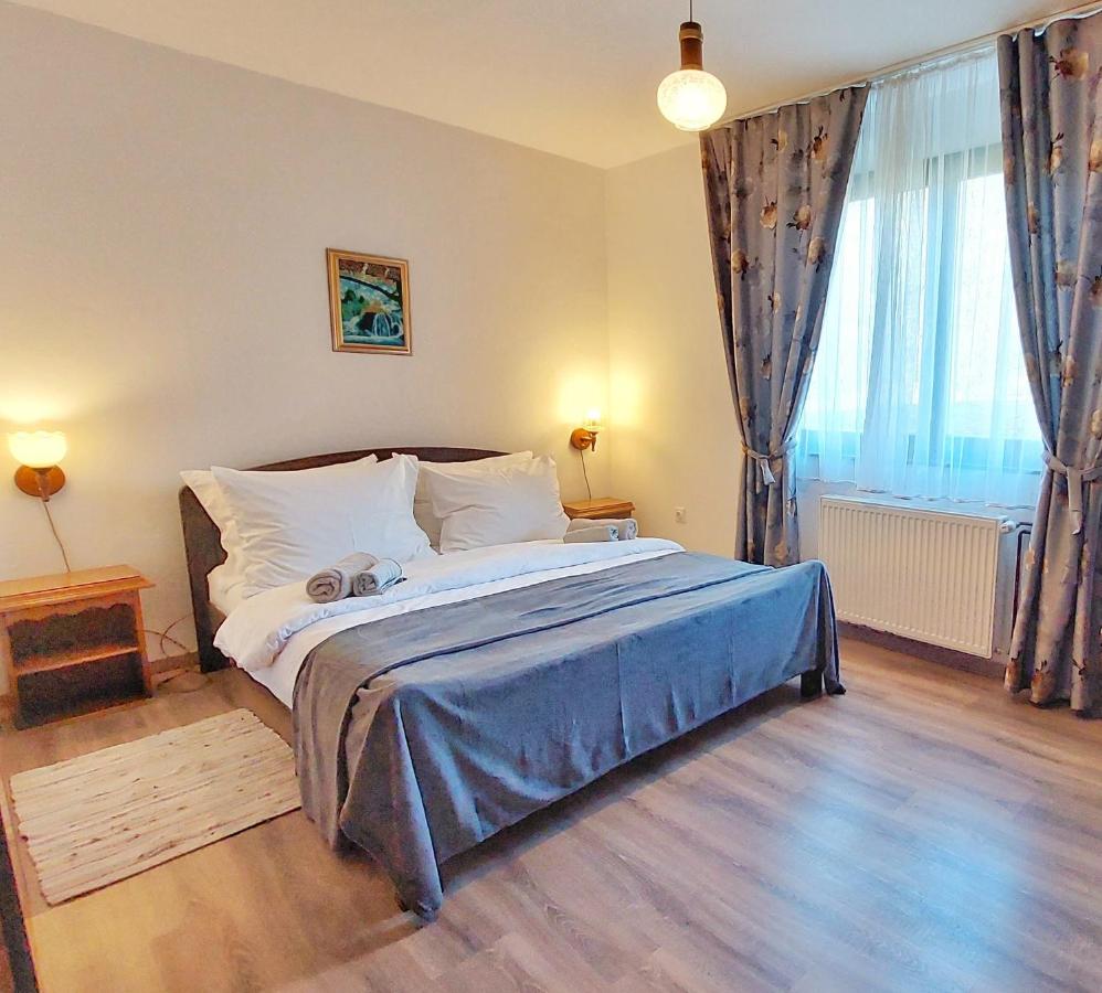 Lazy Bear - B&B Plitvička Jezera
