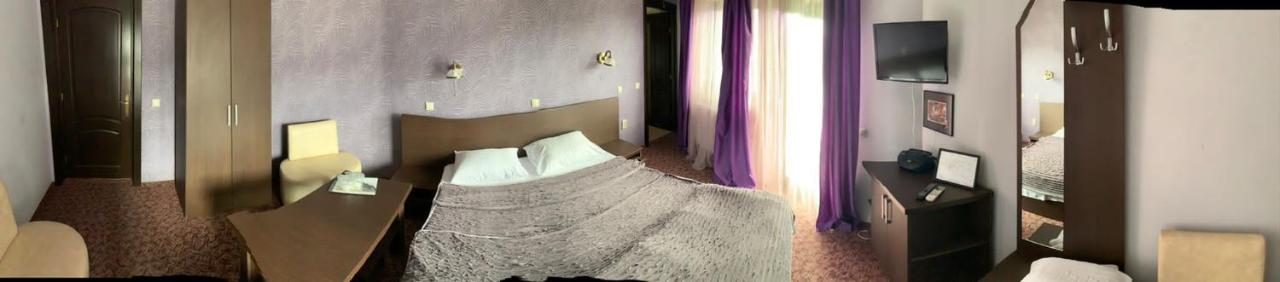 Chambre Double – Vue sur Lac