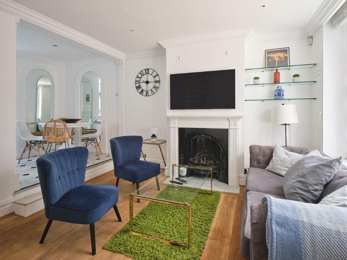 B&B London - Stylish 3 bedroom town house - Bed and Breakfast London