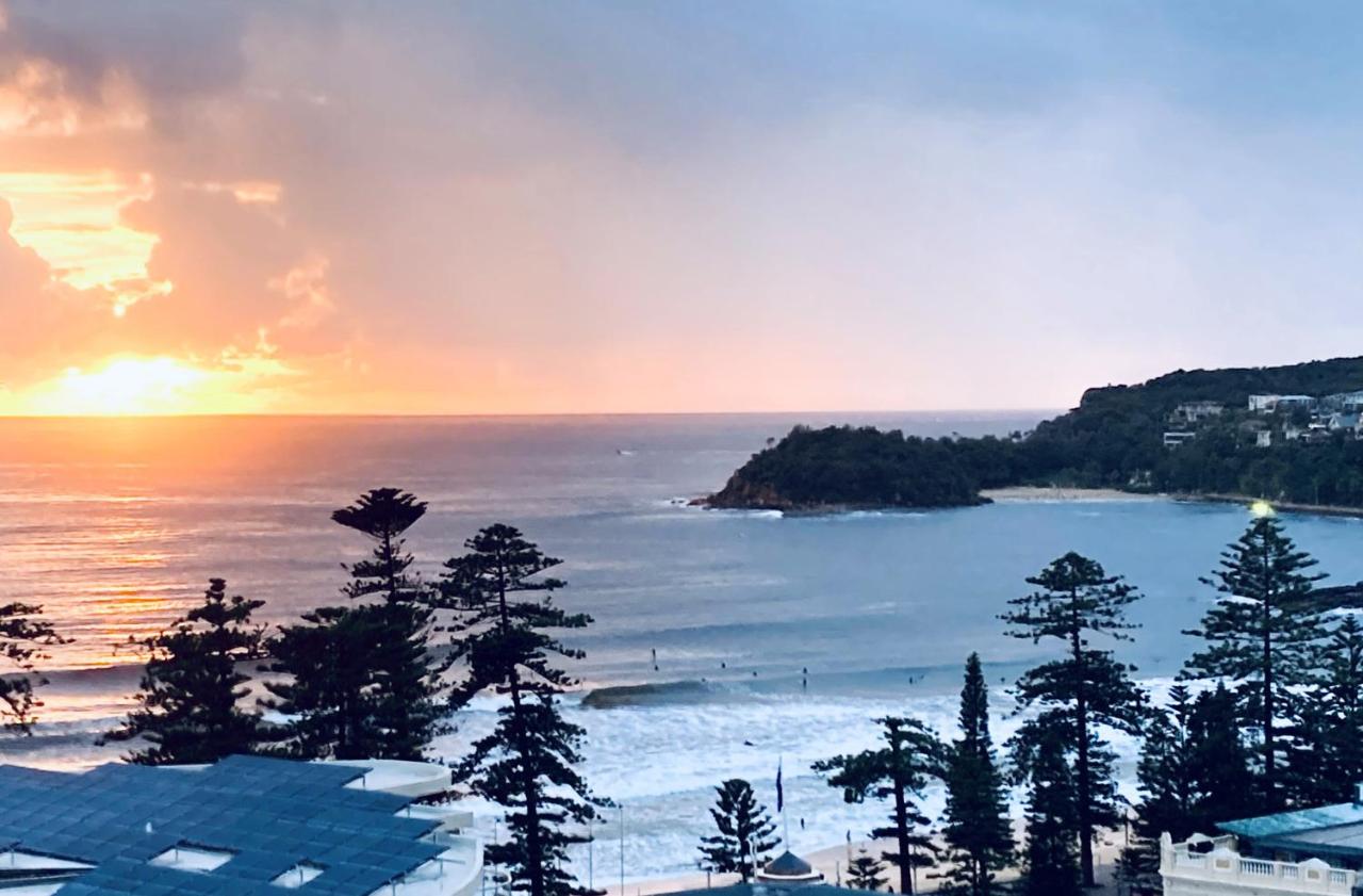 B&B Sydney - Manly Ocean Beach View Sunrise & Sunset - Bed and Breakfast Sydney