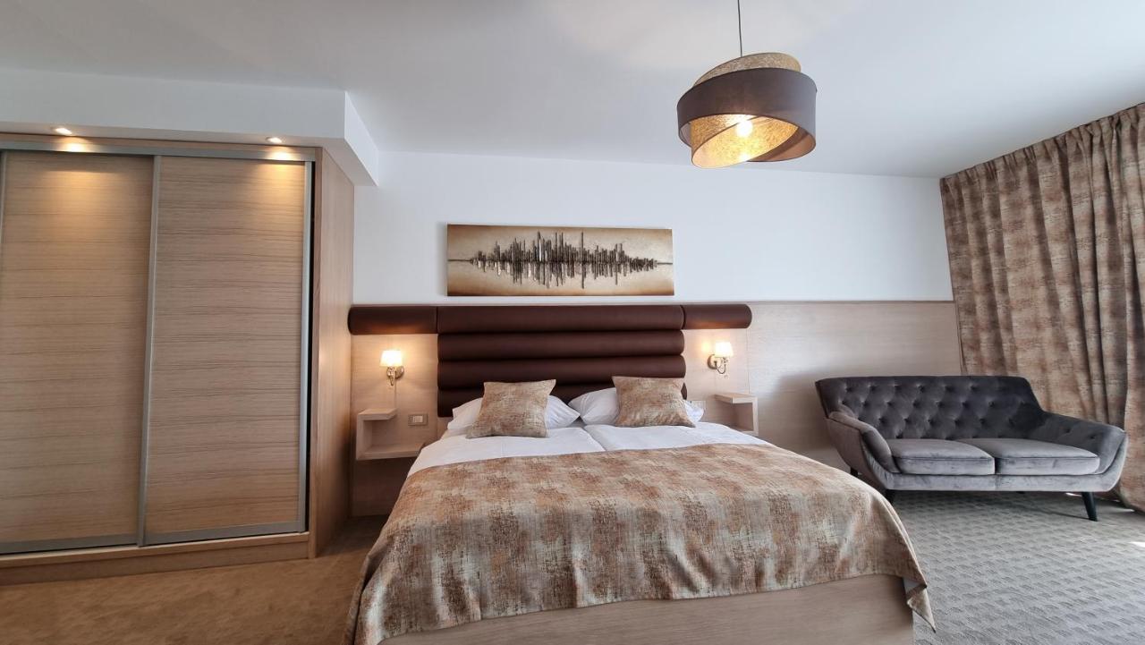 Deluxe Double Room with Balcony and Sea View - Dependence