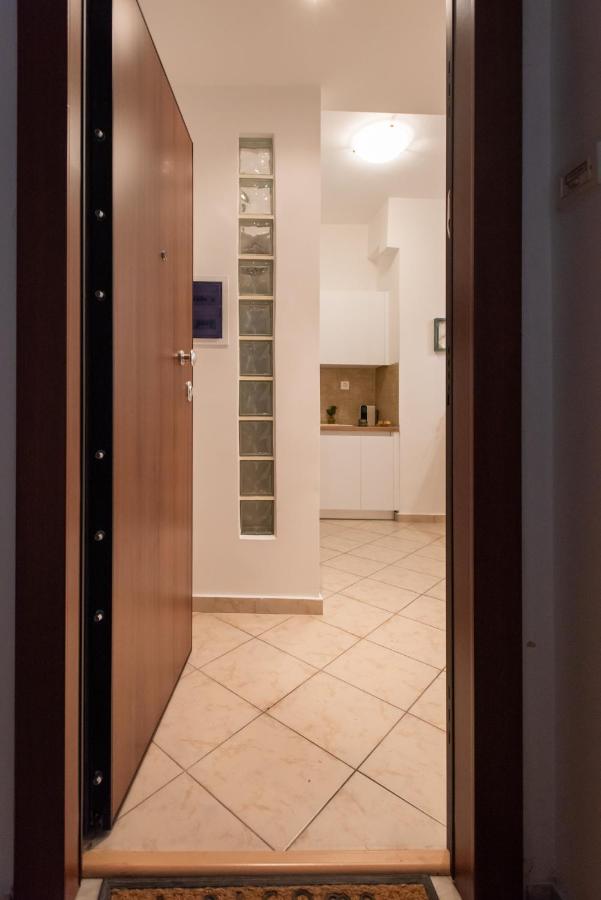 Blue Ark Comfort near Acropolis - B&B Atenas
