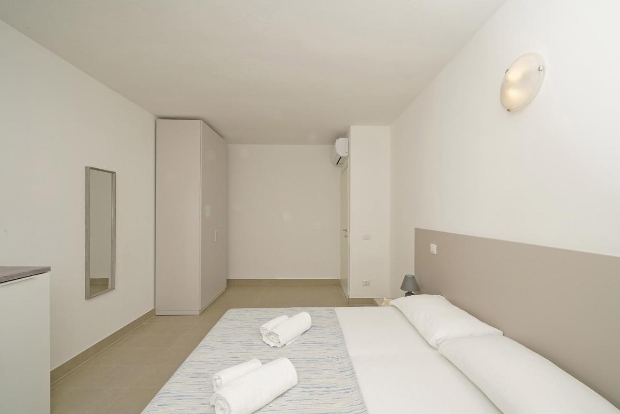 Appartamento con 1 Camera da Letto e Vista Lago Parziale