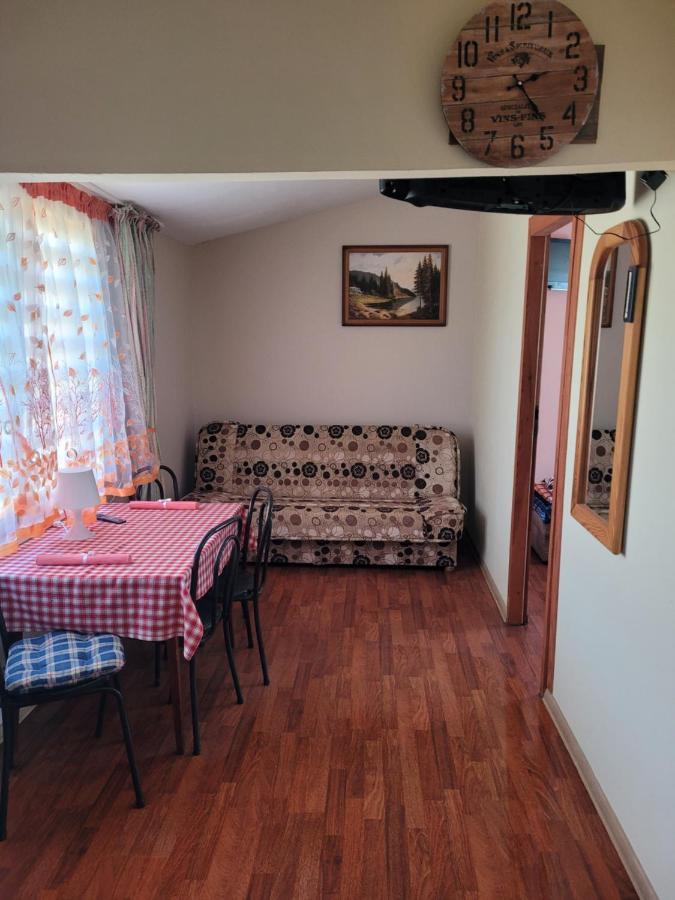 Domek Wakacyjny - Bed and Breakfast Nowęcin