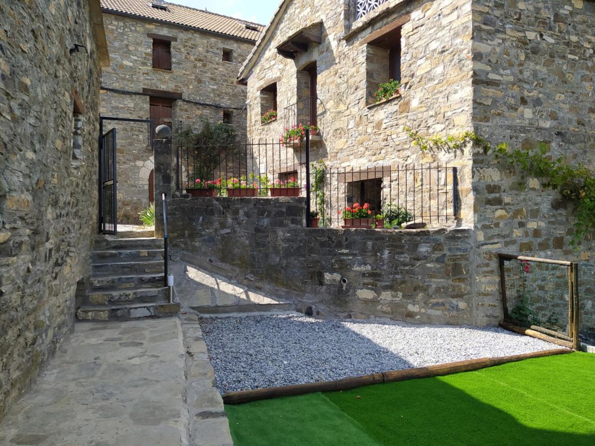 Casa Rural Chuan Murillo - B&B Bestué