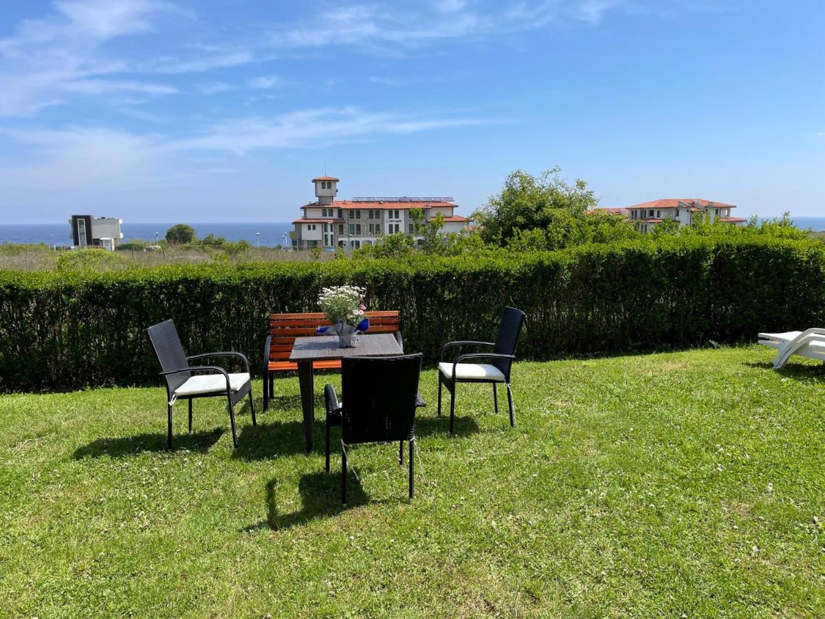 Seagarden Villas Apartment 1a - B&B