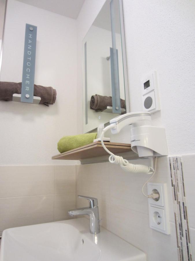 Studio Apartment without cooking facilities