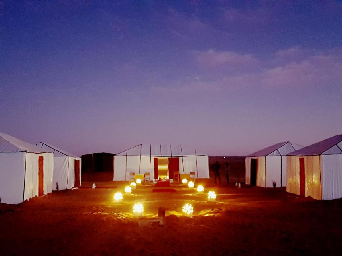 B&B Merzouga - Sahara Desert Experience camp - Bed and Breakfast Merzouga