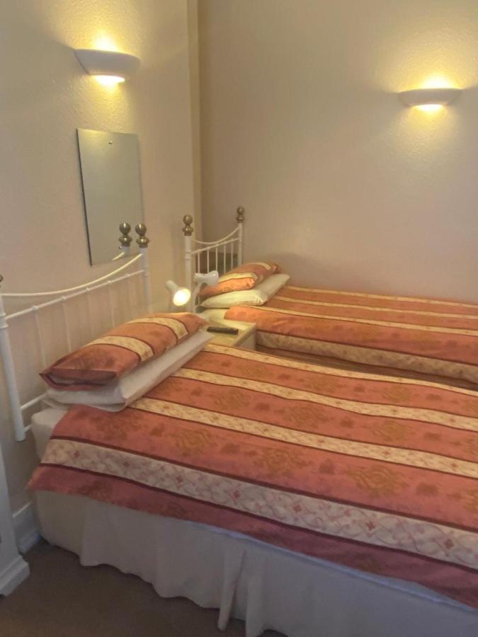 Small Twin Room