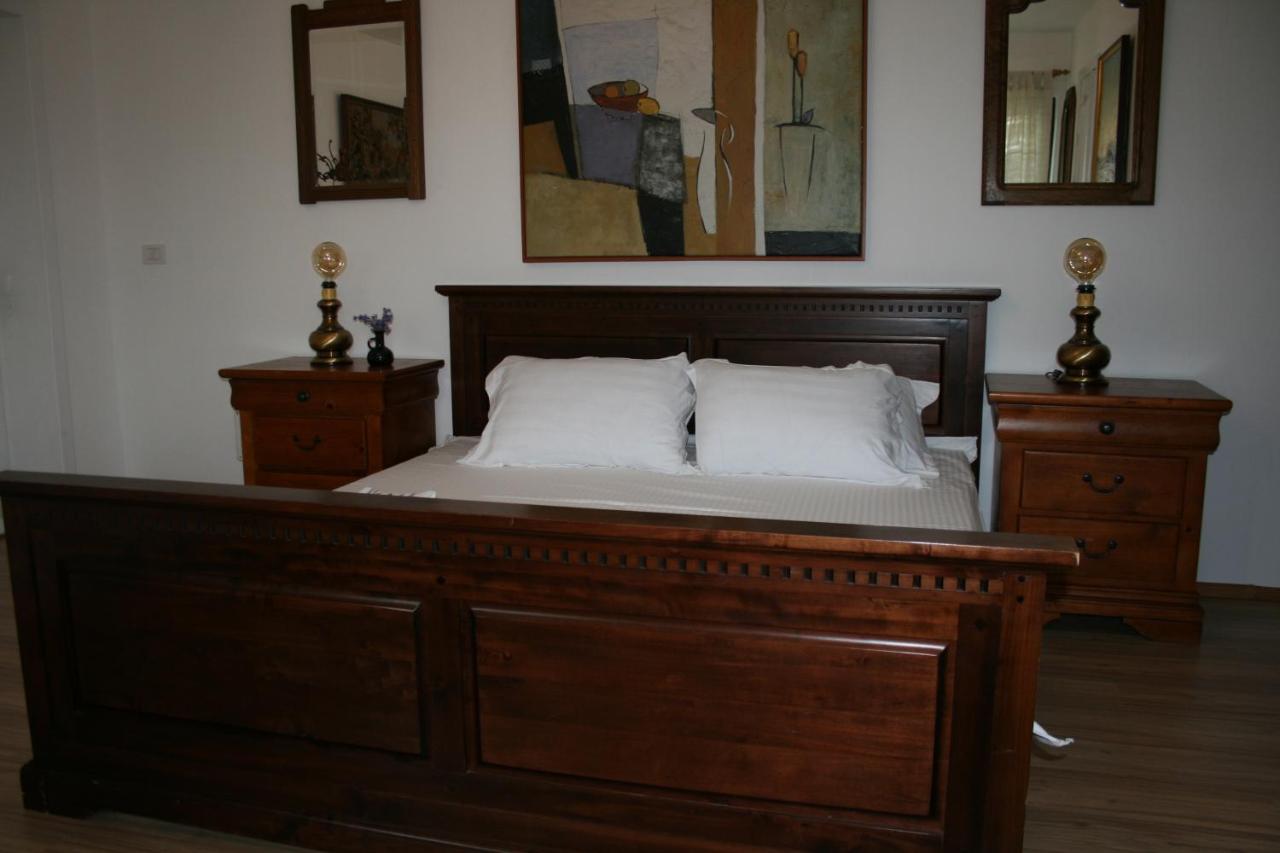 Colev Rooms - Bed and Breakfast