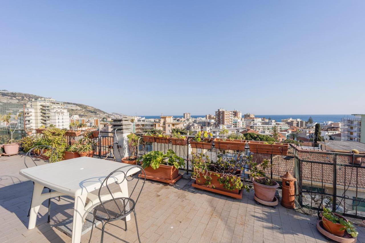Casa Rosy - Arma di Taggia - B&B