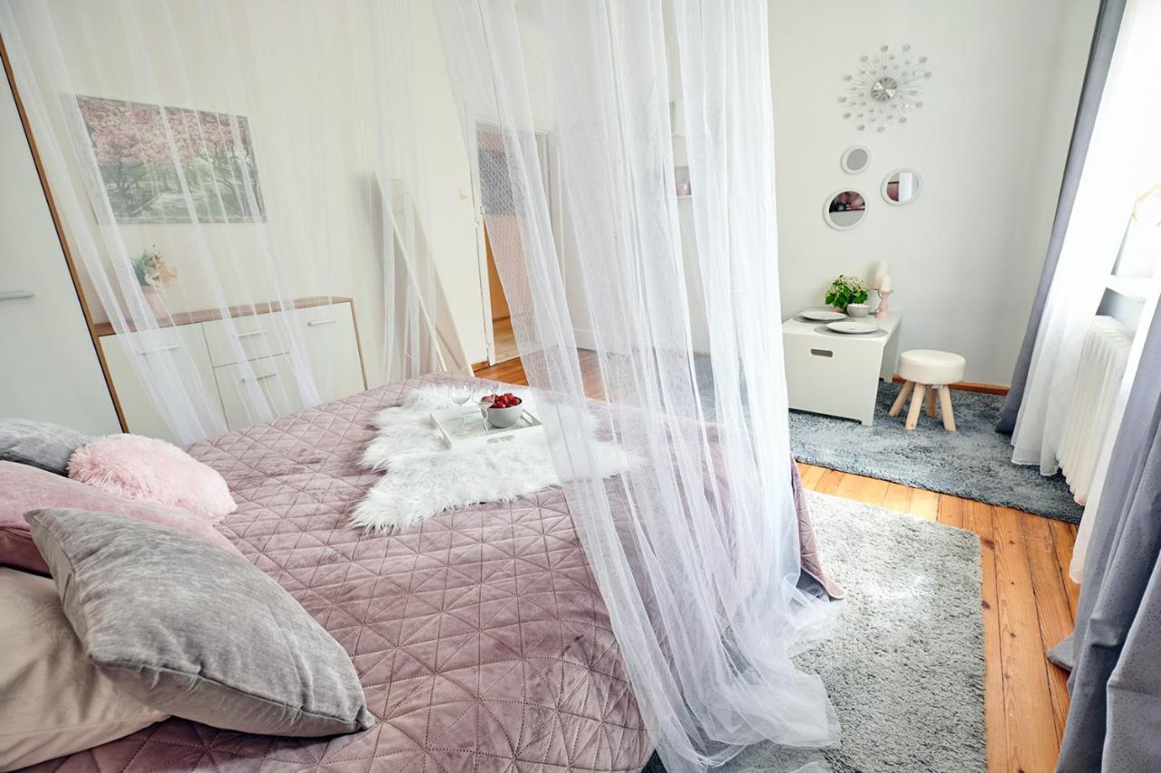 Warmia Rooms Pink Room - B&B Olsztyn
