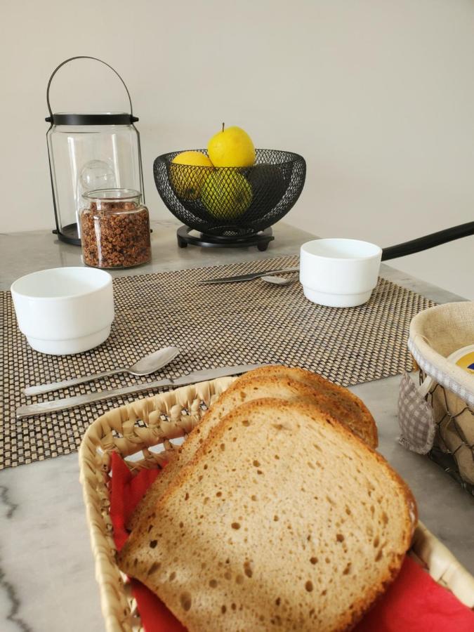 Charmant studio moderne avec extérieur "Dormir en provence" - B&B
