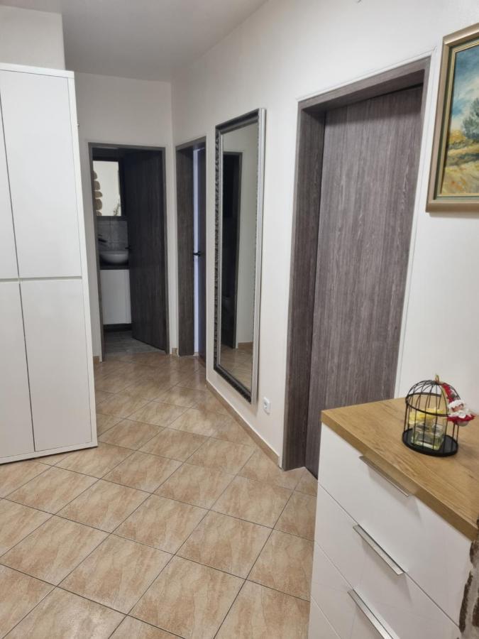Apartma LUMAS - B&B