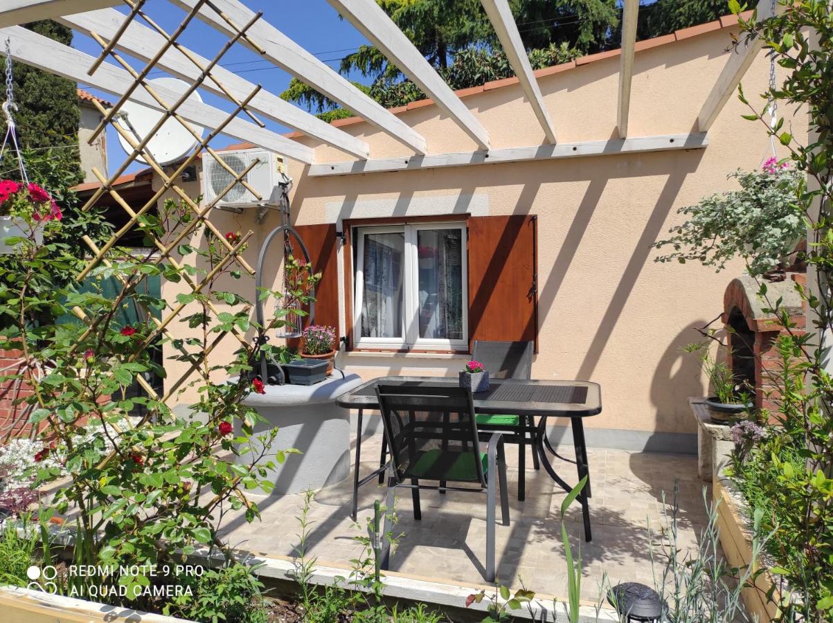 Apartments Anica - Bed and Breakfast