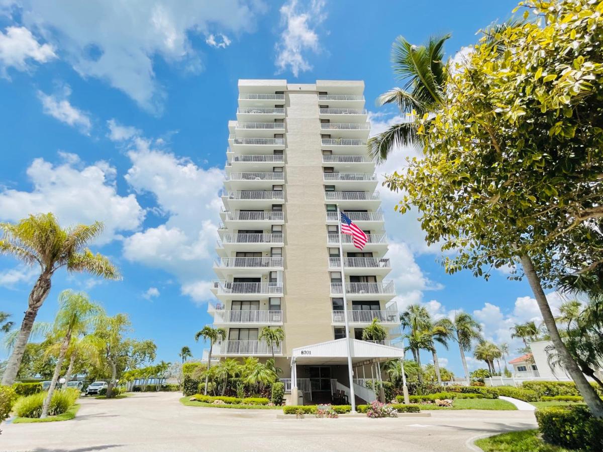 #902 Gulf View at Lovers Key Beach Club - B&B