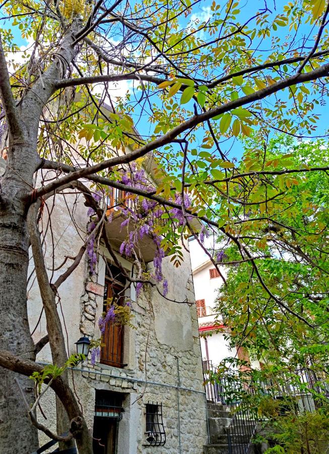 Ai Limiti • 67 • StoneHouse - B&B Palombaro