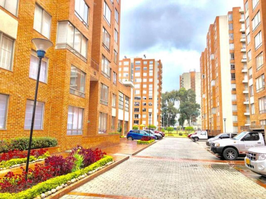 Fantástica Habitación Privada Colina - Bed and Breakfast Bogota