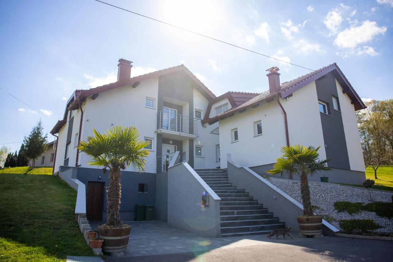 Apartmani San Martin - Bed and Breakfast Sveti Martin na Muri