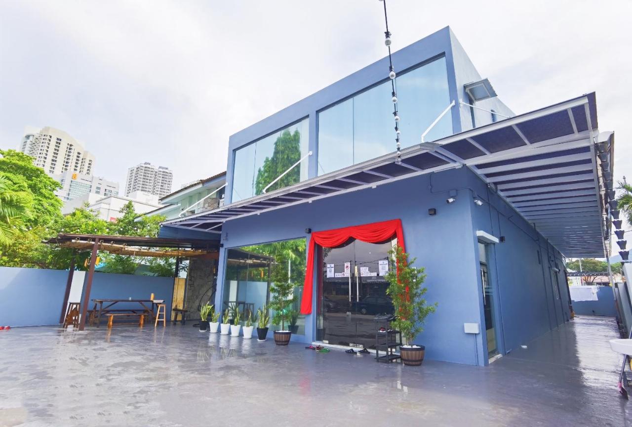 Amazing Home Inn - B&B George Town