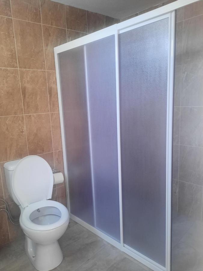 Doppel- oder Zweibettzimmer