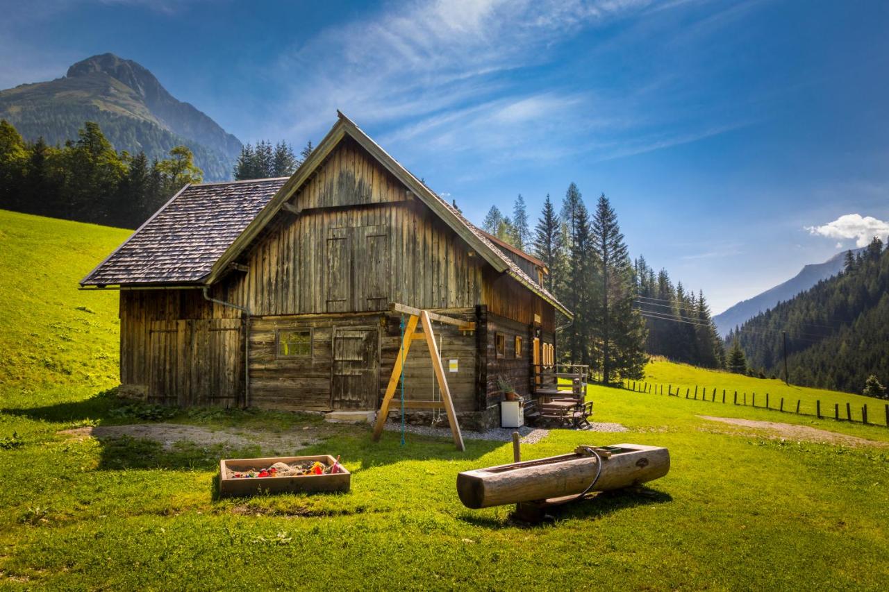 Hauserlhütte - Ferienwohnung Zederhaus