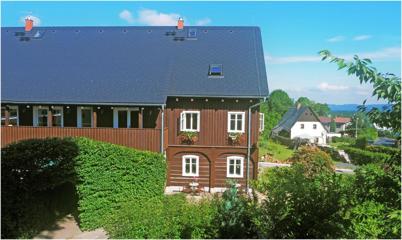 B&B Tetschen - Pension U Lipy - Bed and Breakfast Tetschen