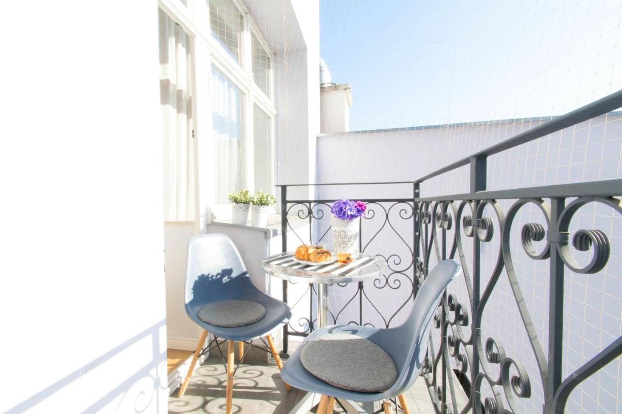 Krupnicza Modern Old Town Apartments - by Upstairs - B&B Cracovia