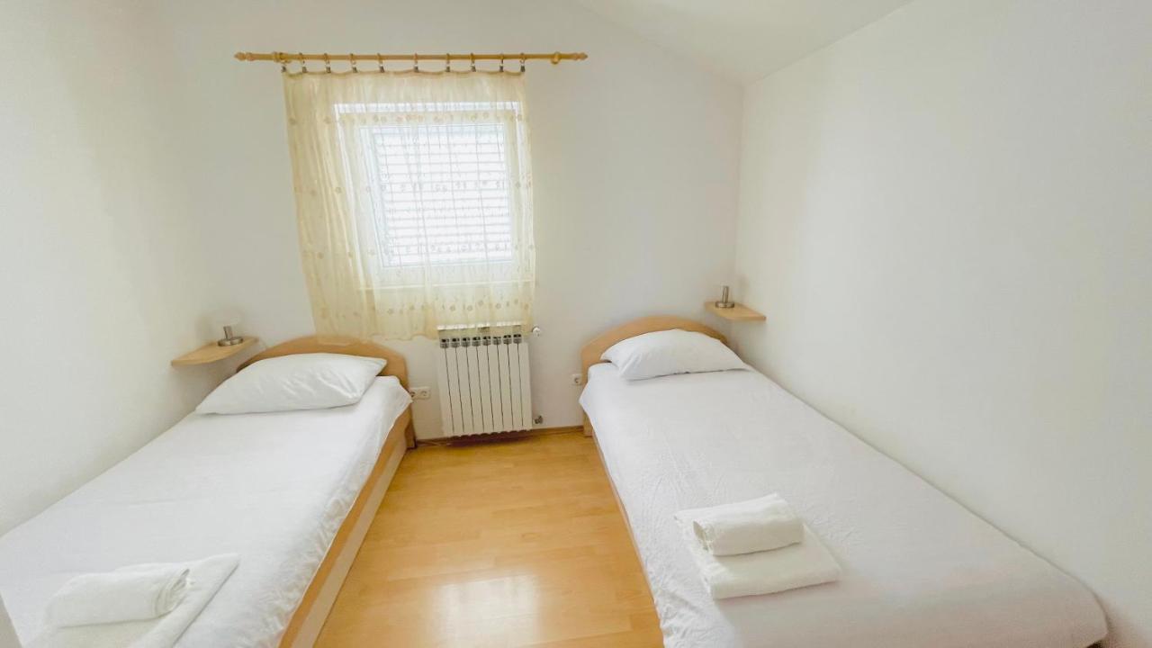 Two-Bedroom Apartment with Balcony and Partial Sea View