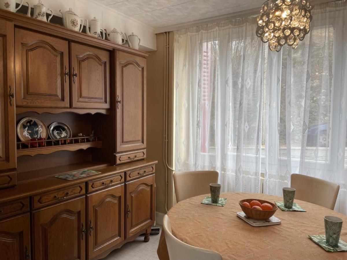 Maison familiale avec clim et wifi au cœur de la Montagne Bourbonnaise - Chambres d'hôtes Arfeuilles