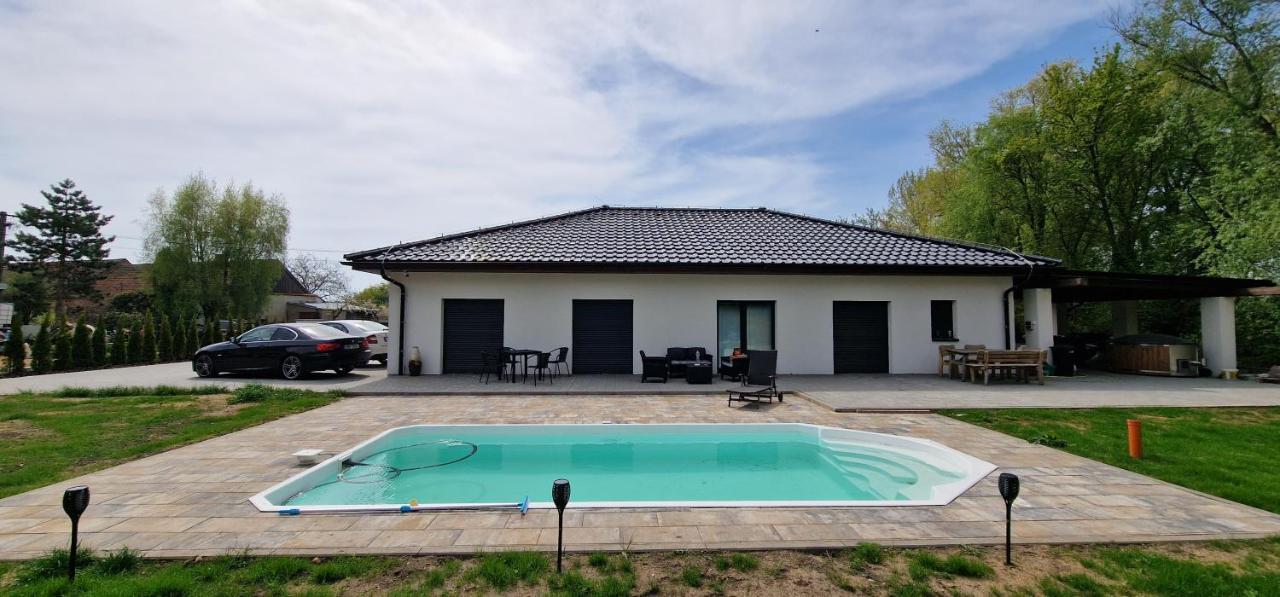Letohrádek Pálava - Ferienwohnung