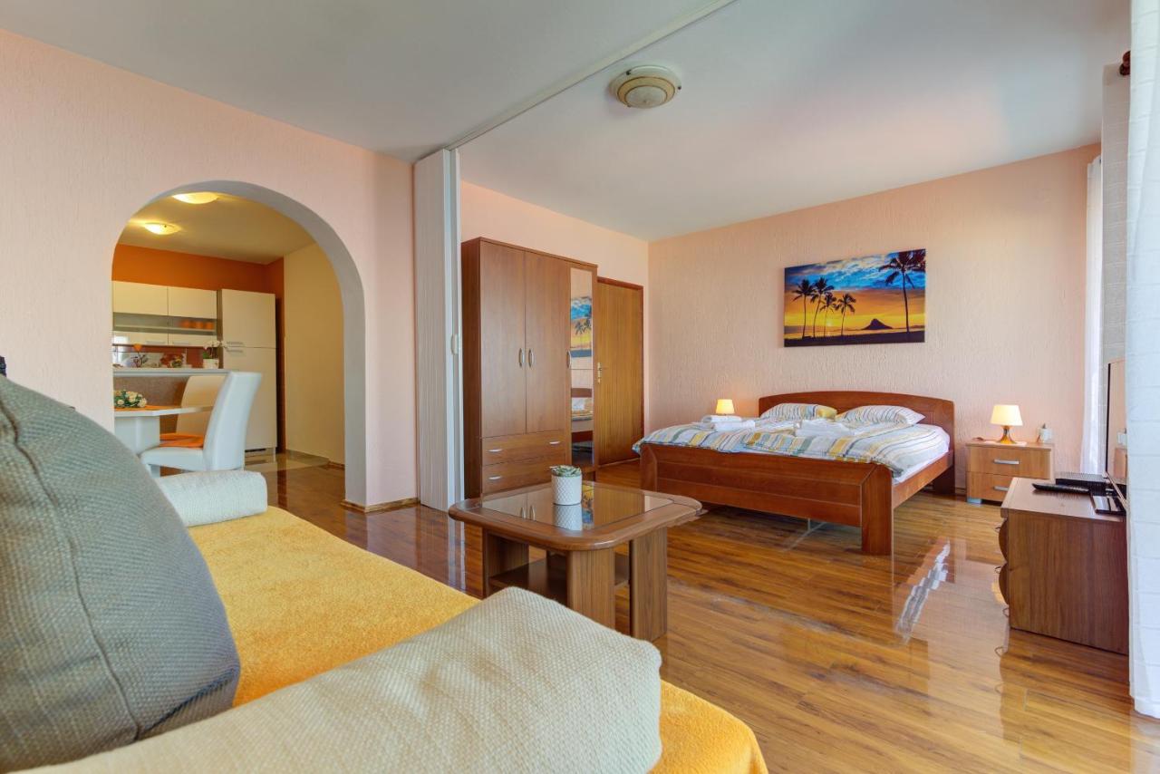 Apartment with Sea View
