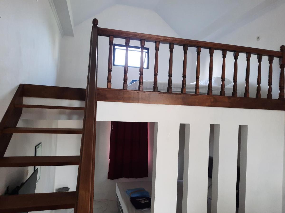 Wafaby Guest House - B&B