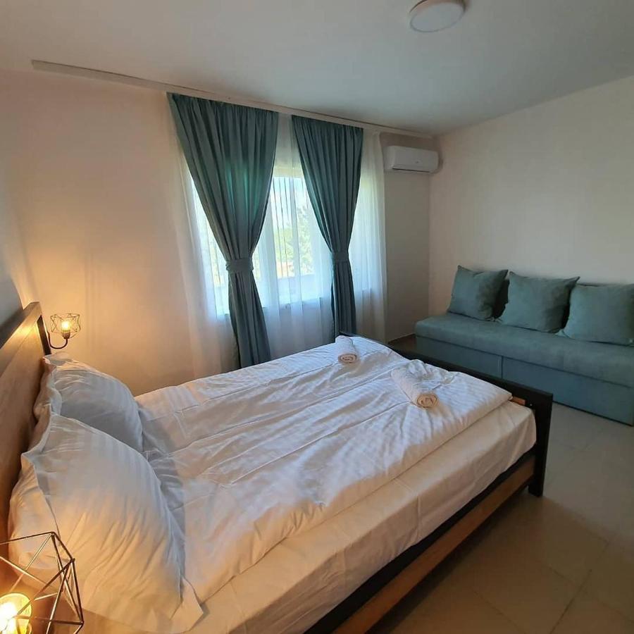 Apartmani Naumovi 2 - B&B
