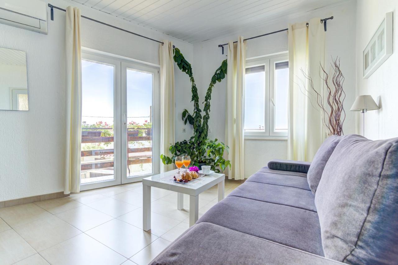 Miro - B&B