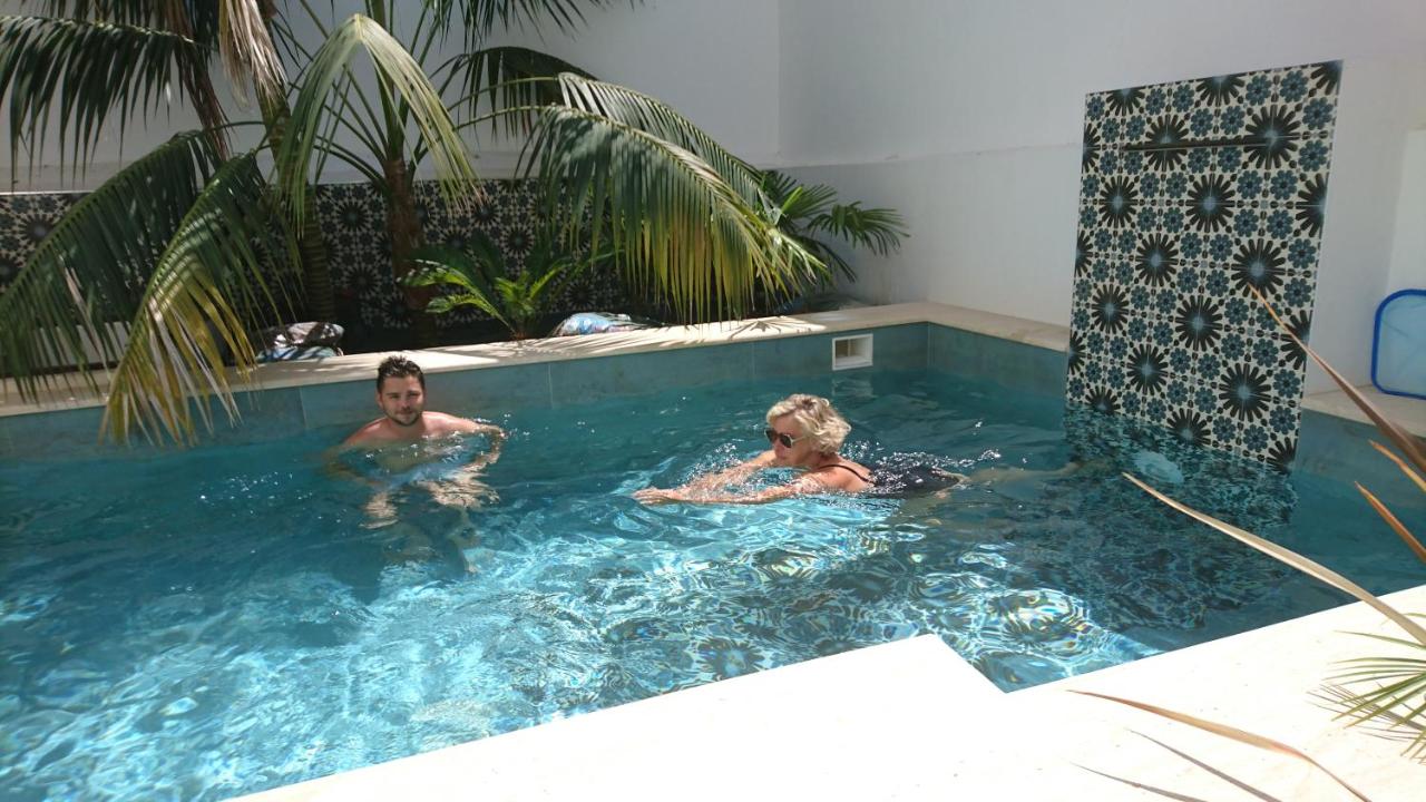 Oasis de Bornos Chambres - Bed and Breakfast