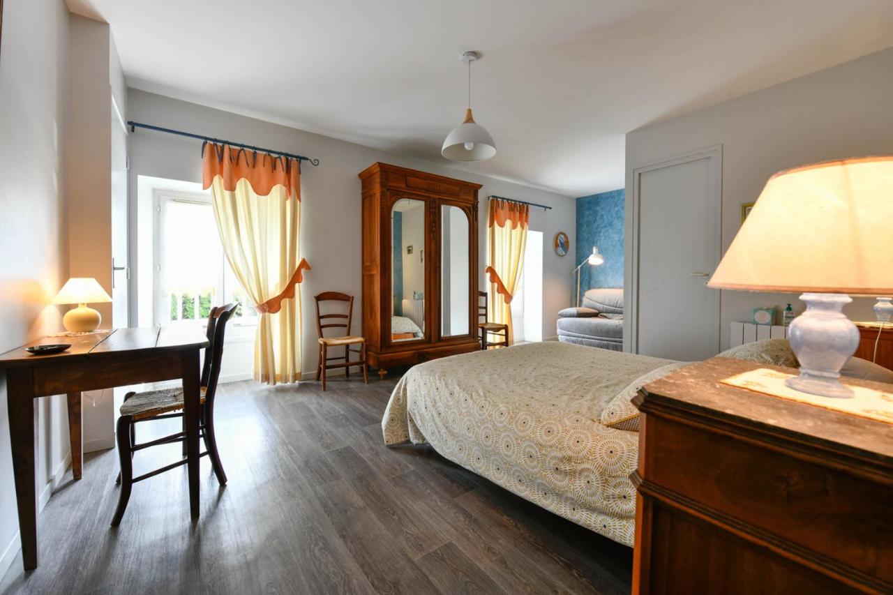 Kamer met Queensize Bed