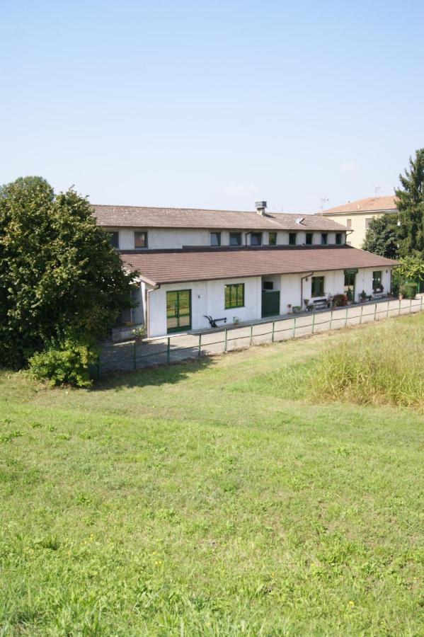 B&B San Martino Siccomario - Agriturismo La Valbona - Bed and Breakfast San Martino Siccomario