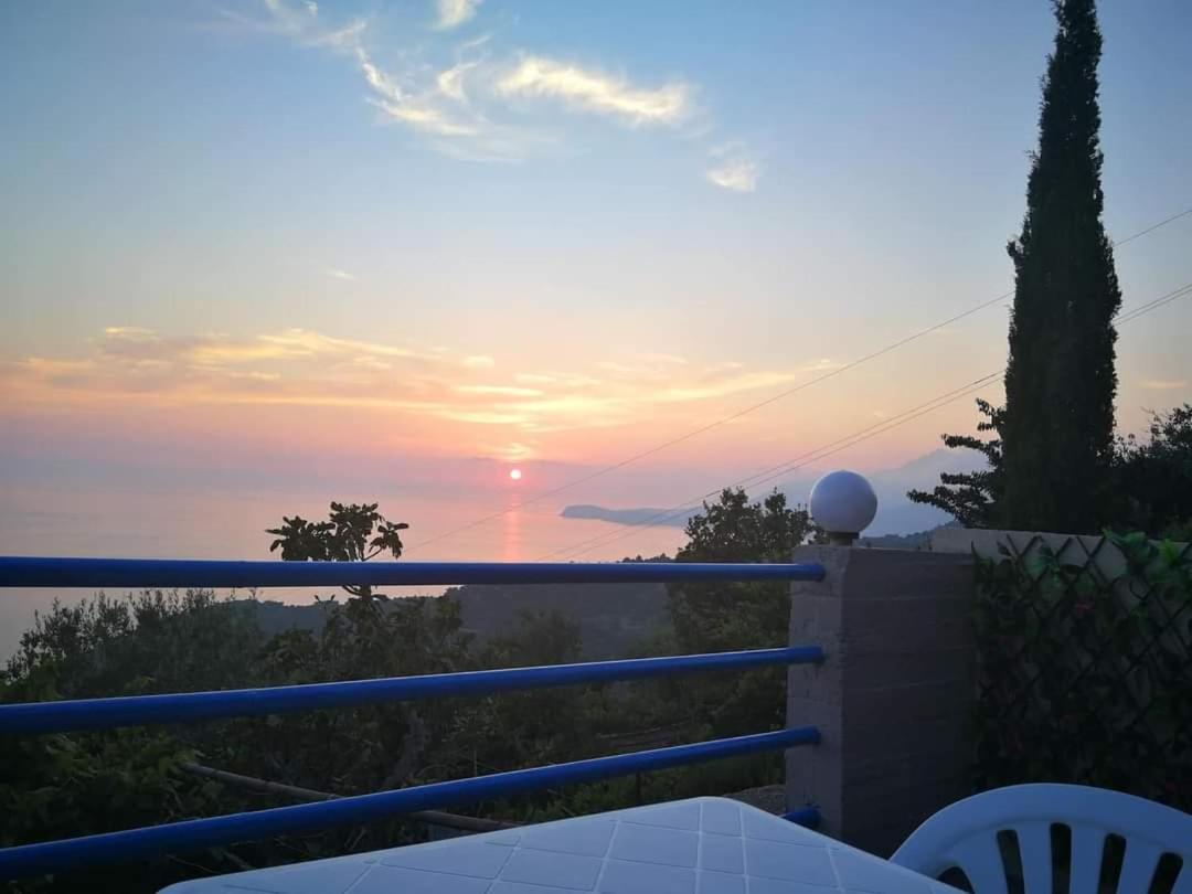 Camera Matrimoniale con Balcone