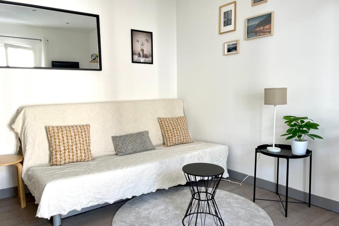 B&B Grenoble - L'écrin Studio Ile Verte Balcony #DD - Bed and Breakfast Grenoble