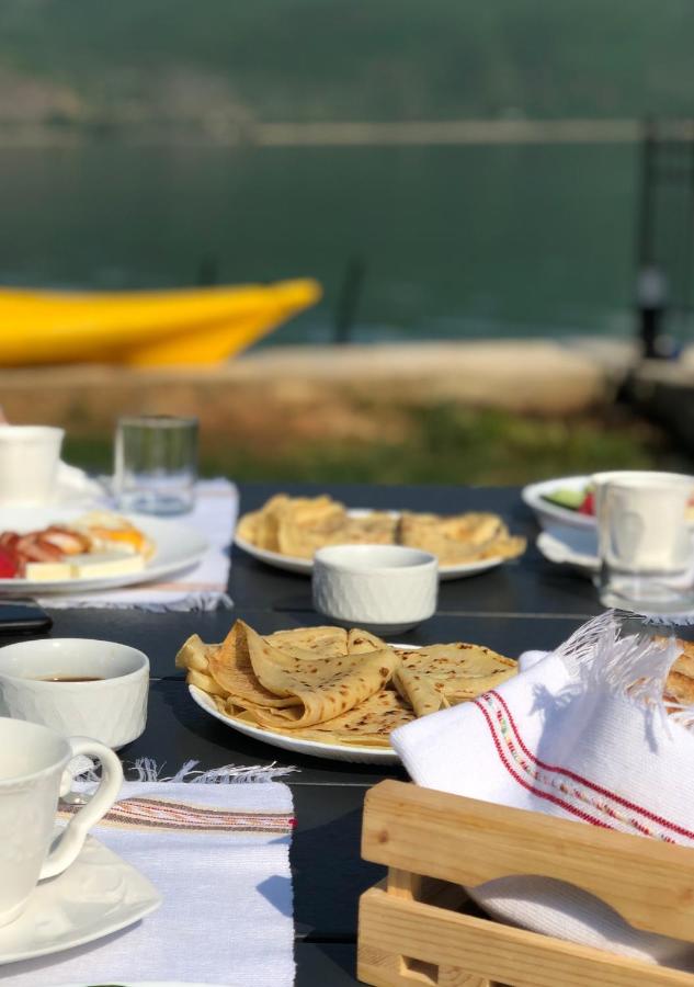 Zweibettzimmer mit Seeblick