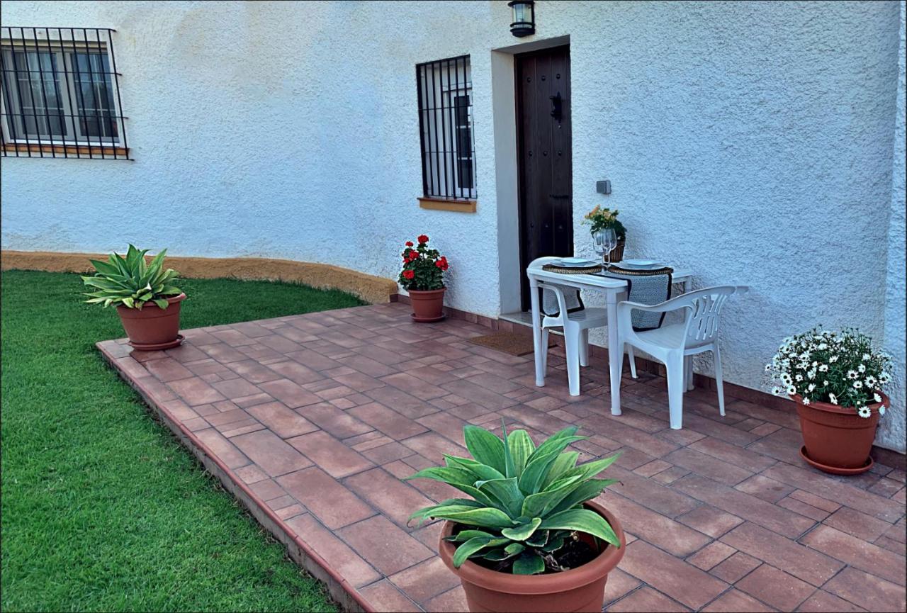 Novedad Suite Céntrico con Porche y Jardín - B&B
