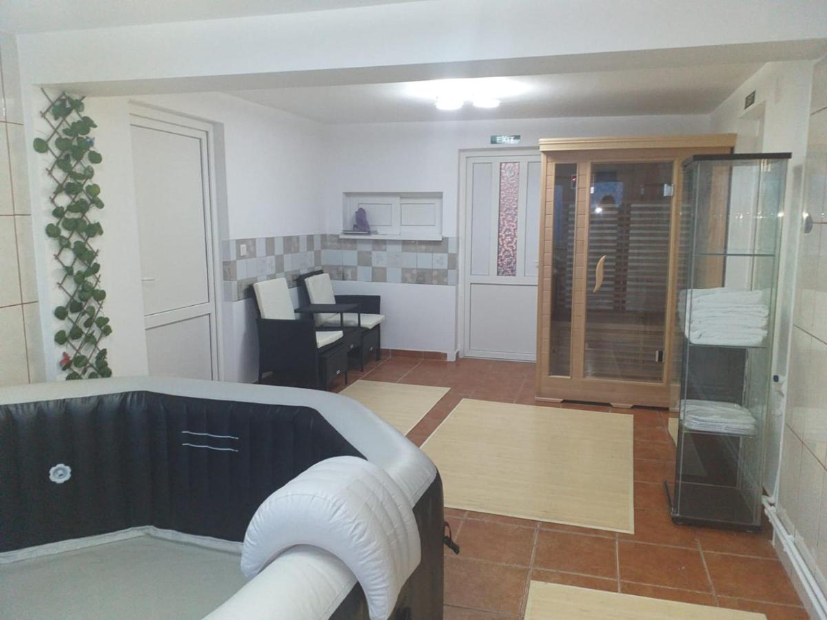 MIRAJ - Ferienwohnung