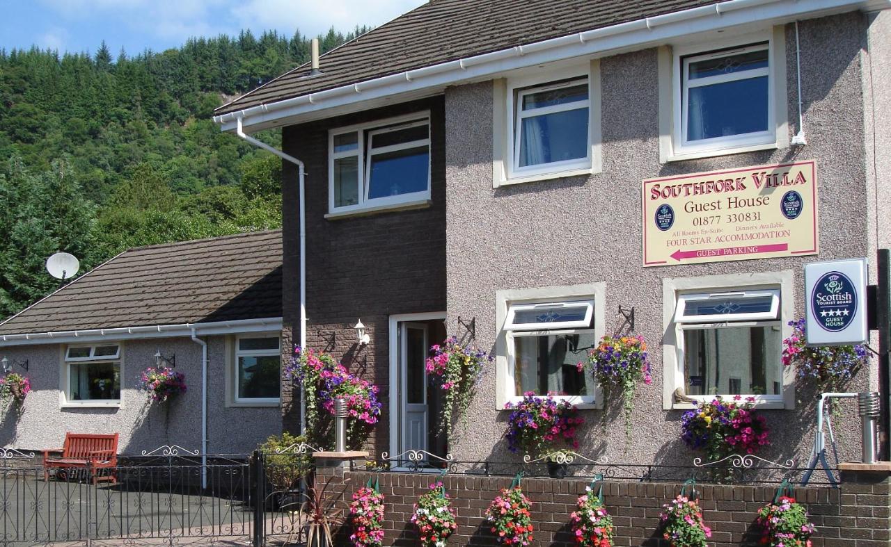 Southfork Villa Guesthouse - B&B