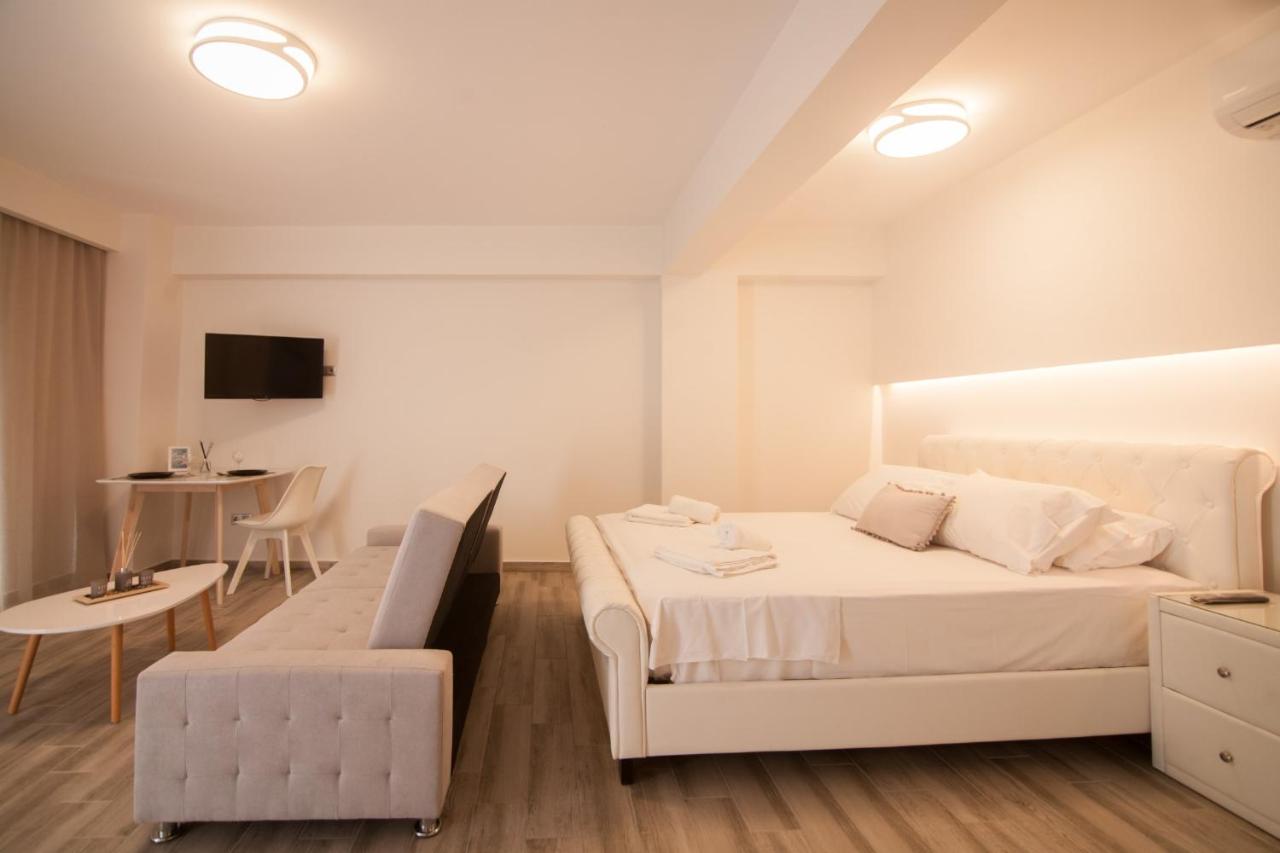 B&B Kanali - Luxury Studios Kallithea by Corfuescapes - Bed and Breakfast Kanali