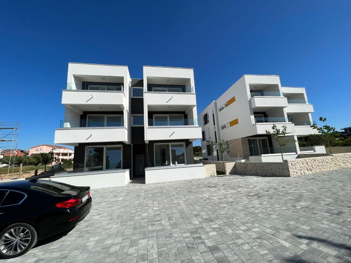 Black Pearl - B&B Novalja