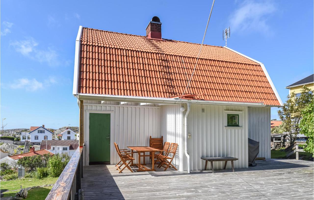 B&B Kyrkesund - Stunning home in Kyrkesund with 3 Bedrooms and WiFi - Bed and Breakfast Kyrkesund