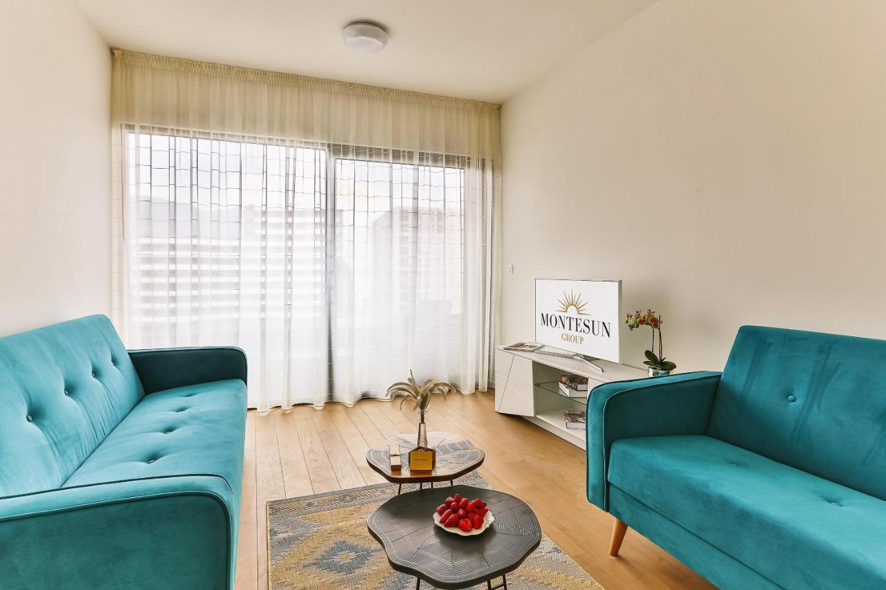 Estudio con vistas al mar