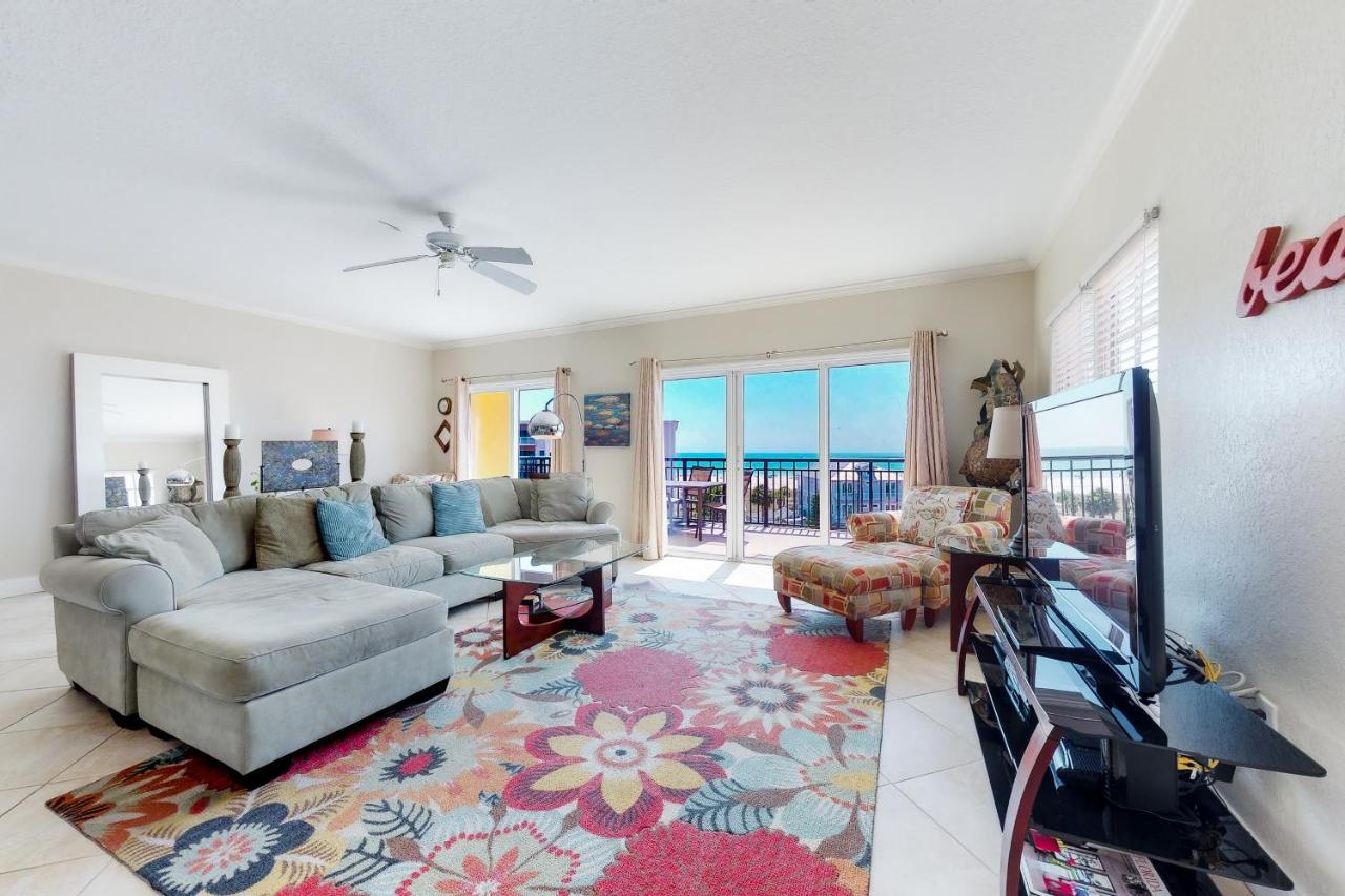 Palms of Treasure Island 405 - B&B