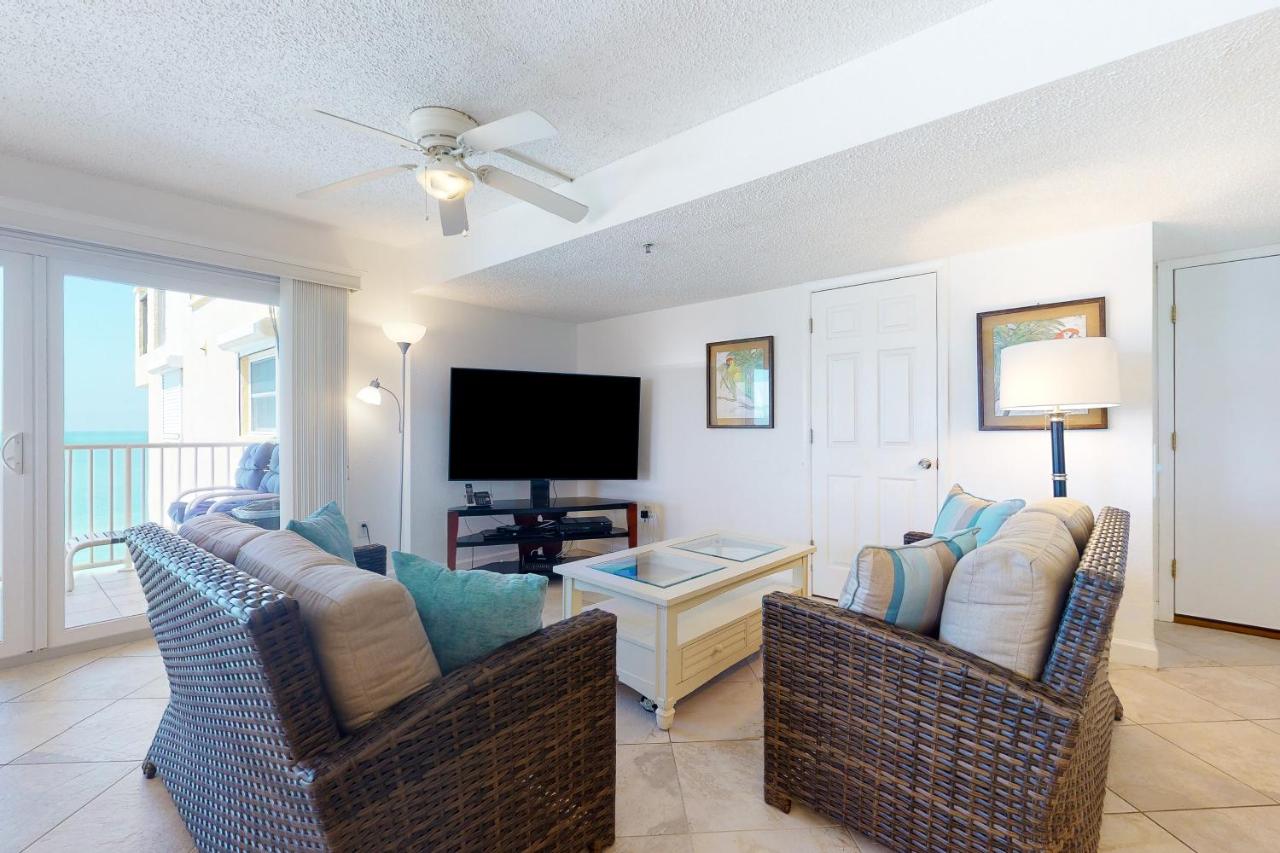 Holiday Villas III 703 - B&B